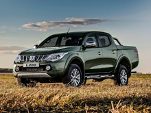 Чехлы на Mitsubishi L-200 2015–2018 г.в.