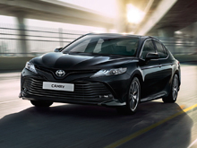 Чехлы на Toyota Camry 2017–2018 г.в.