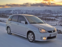 Чехлы на Suzuki Liana хетчбек 2001–2008 г.в.