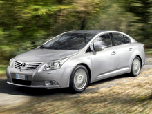 Чехлы на Toyota Avensis 2009–2018 г.в.