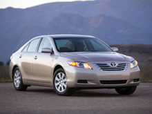 Чехлы на Toyota Camry 2006–2012 г.в.
