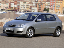 Чехлы на Toyota Corolla хетчбек 1997–2007 г.в.